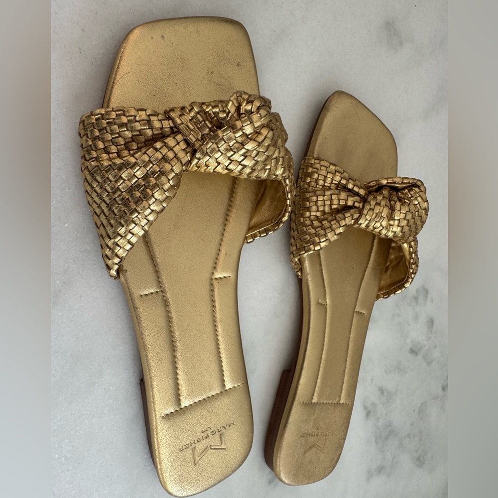 Marc Fisher Gold Woven Sandals Size 8 - Picture 4 of 7